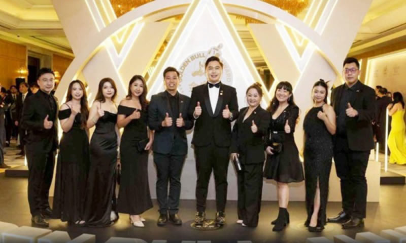 my outstanding academy 25
